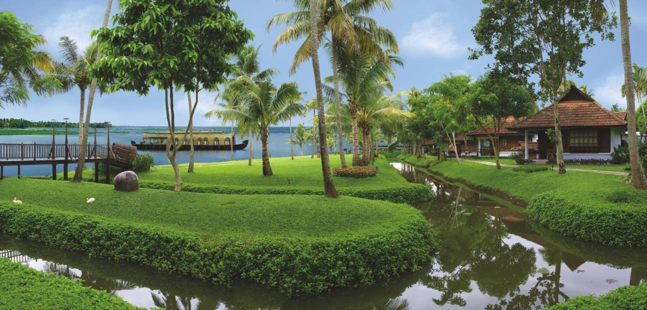 Resort Kumarakom Lake Resort