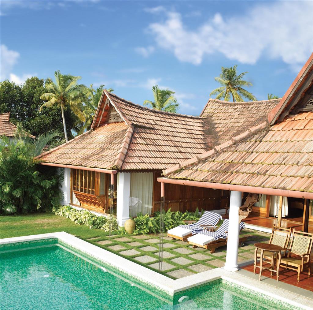 Kumarakom Lake Resort 5*
