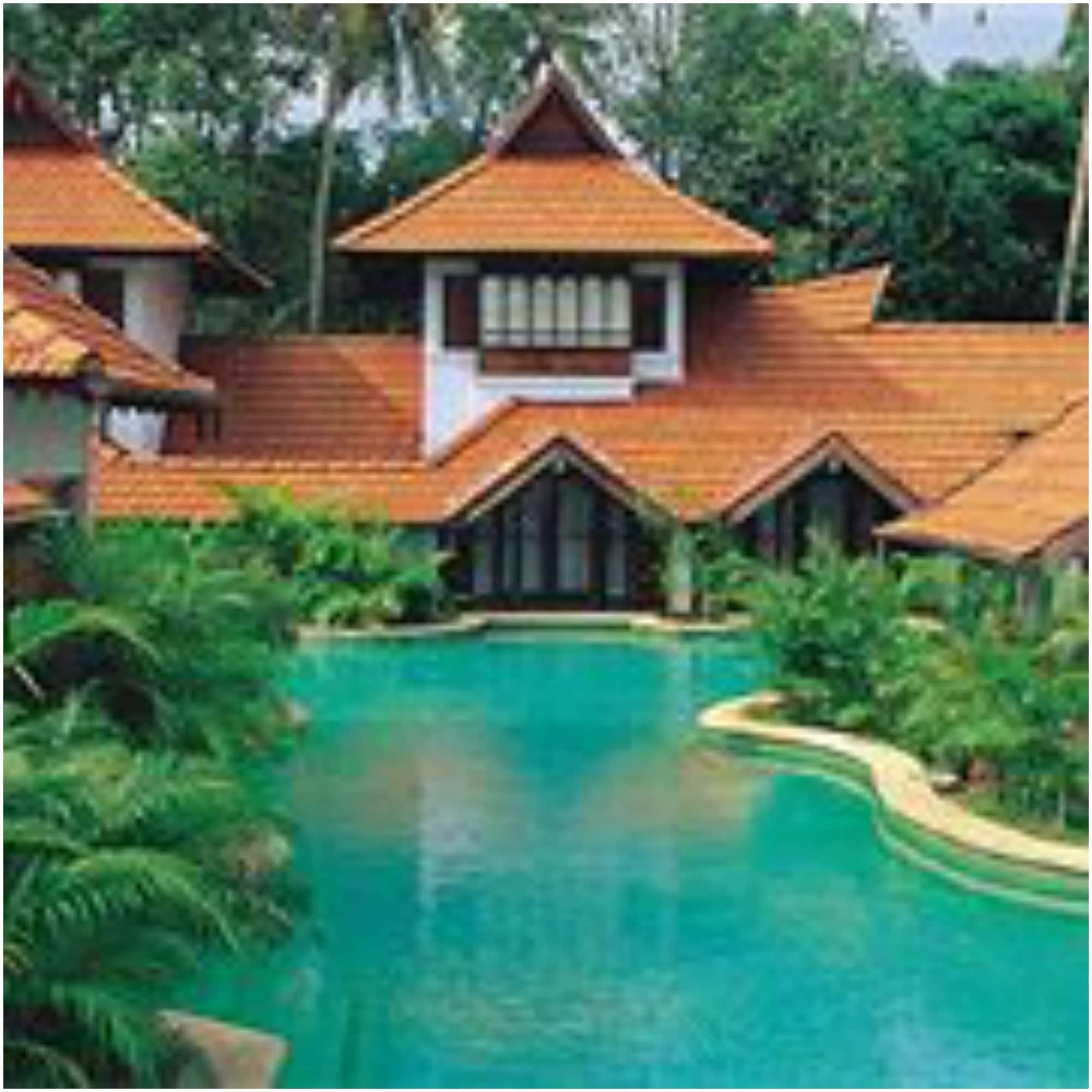 Kumarakom Lake Resort 5*