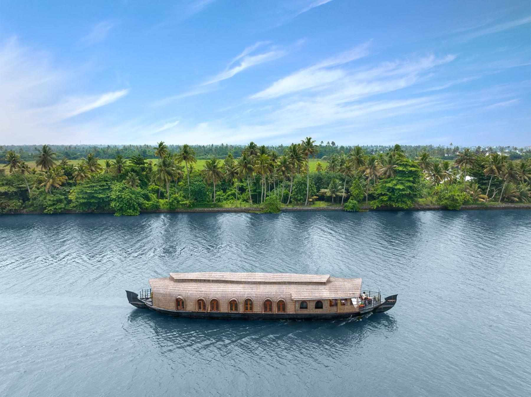 Kumarakom Lake Resort 5* Kumarakom